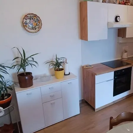 Apartman Luxury Ivone With Balcony And Garden *