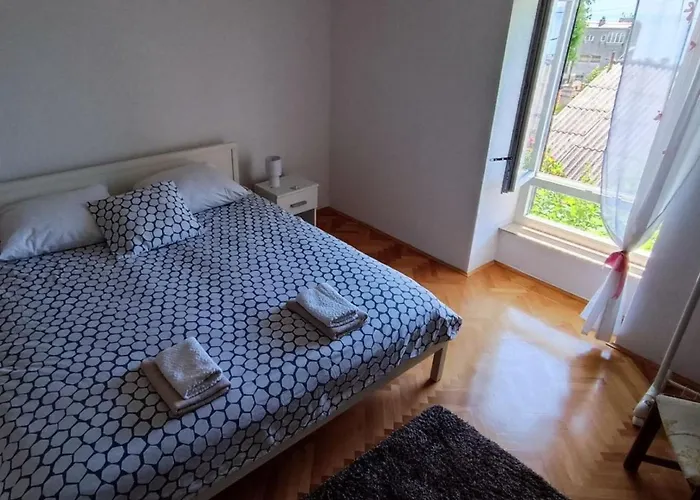 Luxury Ivone With Balcony And Garden Appartamento Fiume
